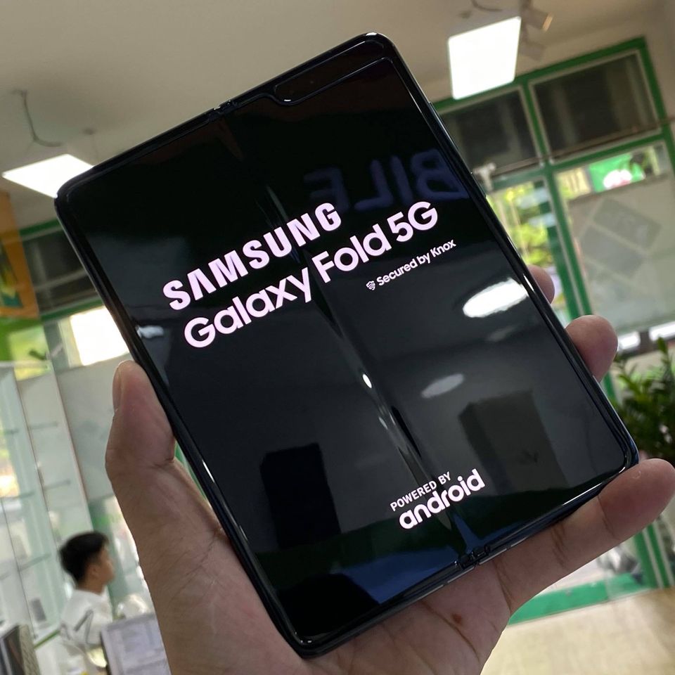 Samsung Galaxy Fold 5G xách tay Hàn Quốc