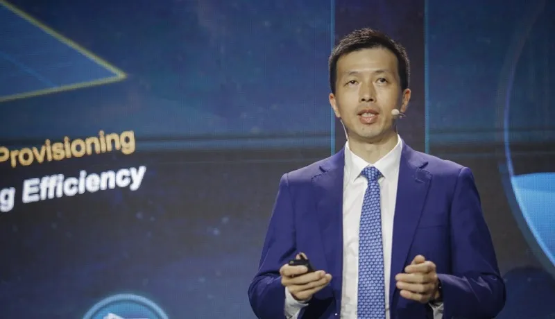 Chủ tịch Chiến lược & Tiếp thị thị trường ICT Huawei- Ông Peng Song phát biểu tại sự kiện